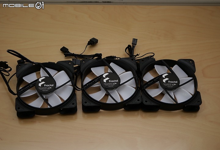 [開箱] Aspect RGB 風扇 FD Lumen S36 RGB v2