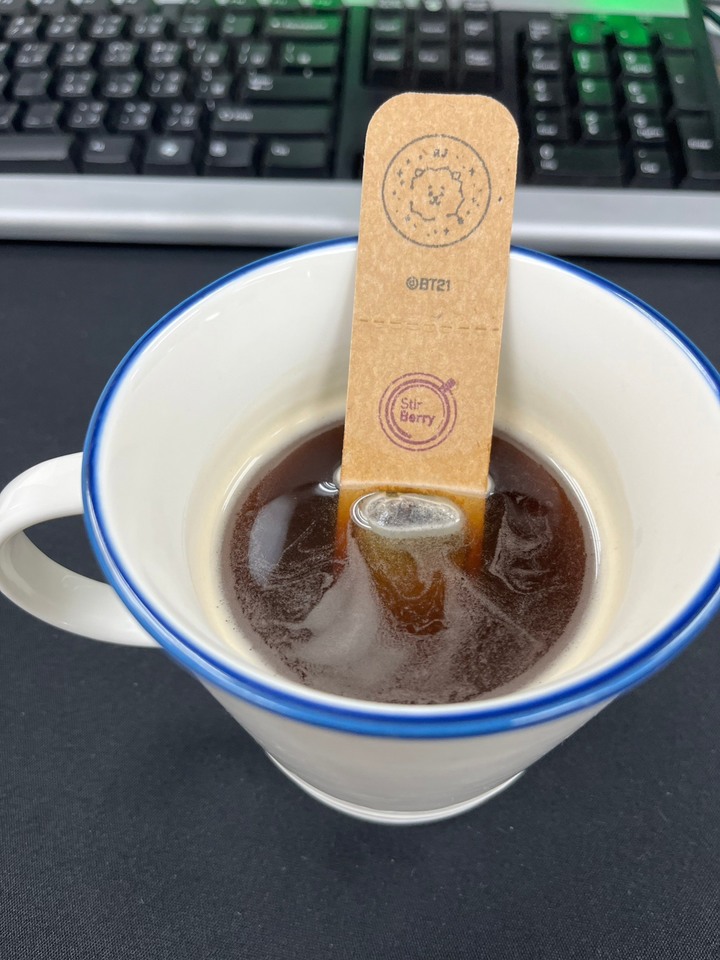 [開箱] Stir Berry Stick Coffee (BT21聯名款)