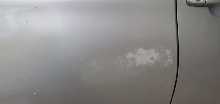 如何判斷是否傷到車漆還是金油層