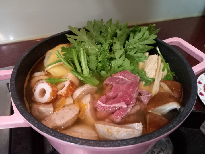 自己煮泡菜火鍋!泡菜罐頭