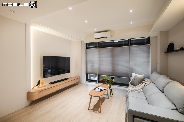 【開箱】台中現代暖調+空中瑜珈室 新加坡式透天住宅