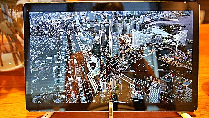 《Lenovo Tab M10 Plus（第三代）WiFi 版本 》— 集視覺享宴、悠揚樂聲、親子共學，三者畢其功於一機的平價高CP平板電腦體驗心得分享