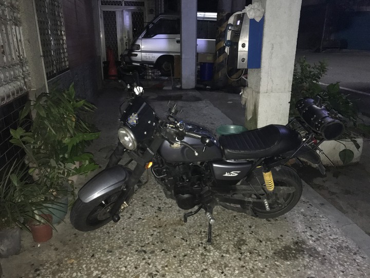 鄒鄒週週環島--車小志氣高小雲豹之死人骨頭秘徑