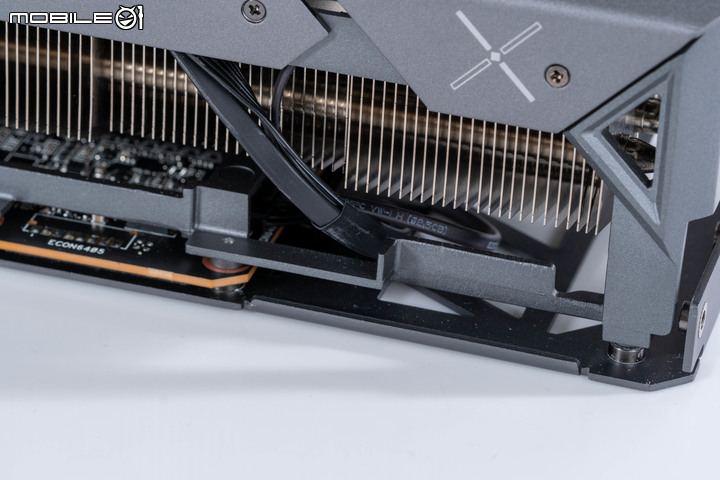 ASUS TUF RX 7900 XT O20G GAMING 顯示卡開箱實測 以嶄新設計迎接效能推升