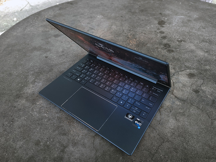 HP Elite Dragonfly G3 高續航力、高效能、 超輕薄的 3:2 完美商務型筆記型電腦