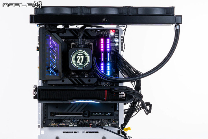 AMD Radeon RX 7900 XTX 顯示卡開箱實測 結合先進設計與玩家友善度的 CP 王者