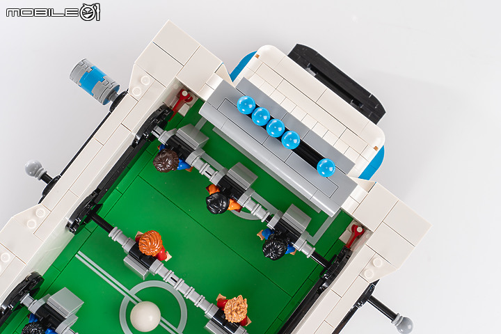 樂高LEGO Ideas 21337「手足球」|經典自己組、樂享進球趣!