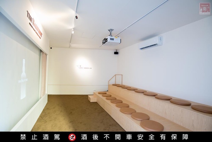【臺南活動】百富威士忌台南大型戶外裝置藝術,還有期間限定免費預約制體驗,打卡再送品酒券~百富威士忌台南大型戶外裝置藝術