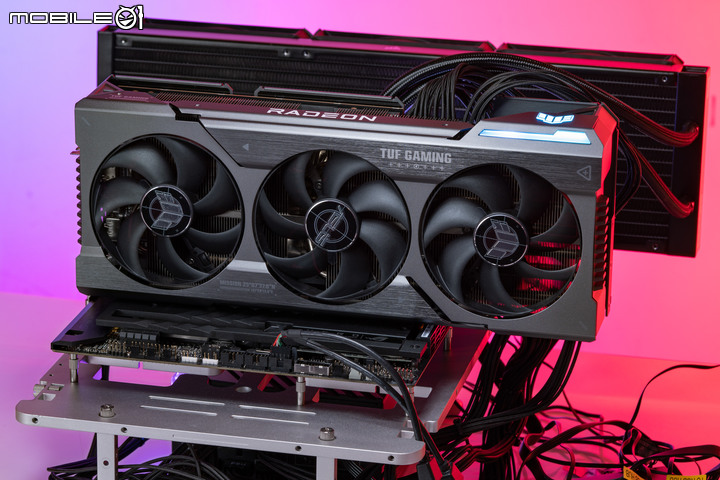 ASUS TUF RX 7900 XT O20G GAMING 顯示卡開箱實測 以嶄新設計迎接效能推升