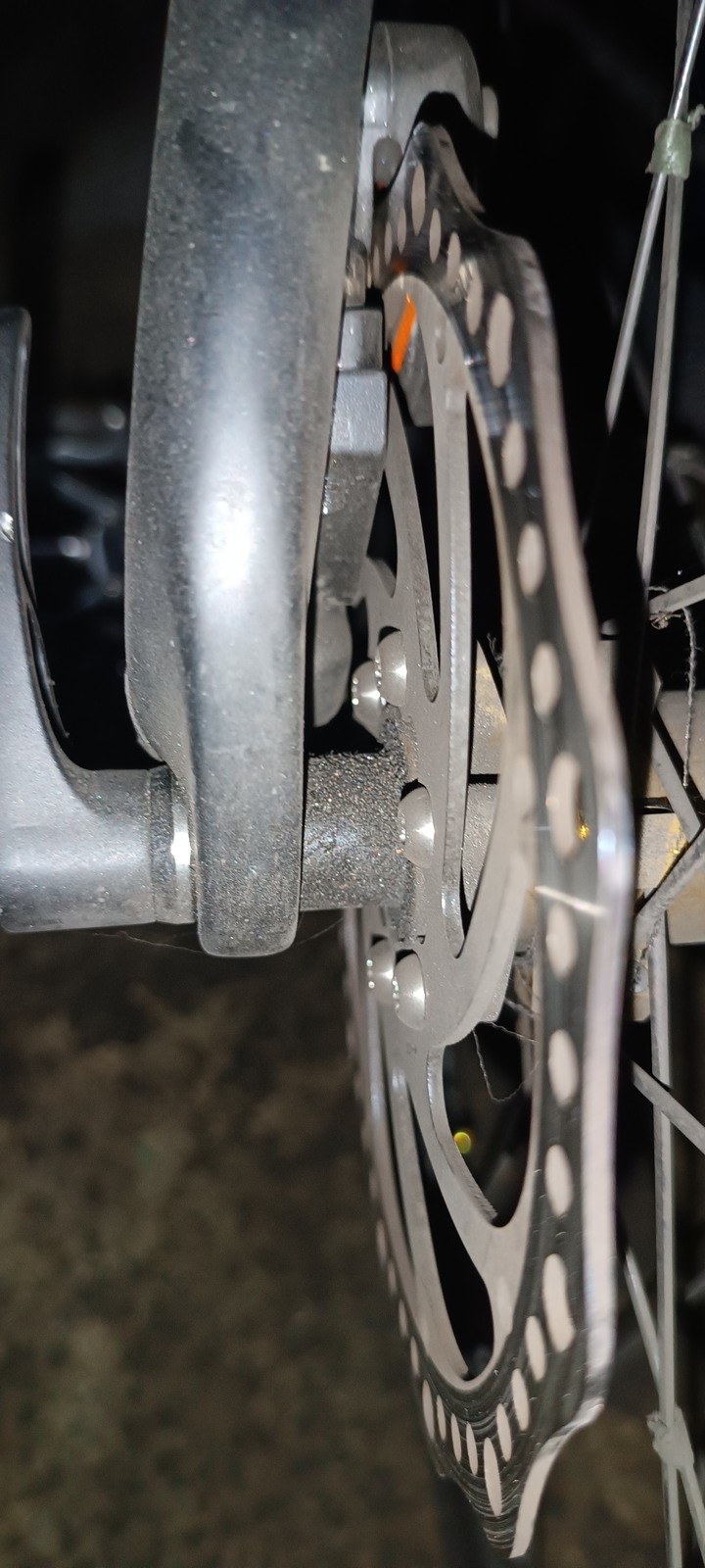這個自行車鐵削有要緊嗎？謝謝