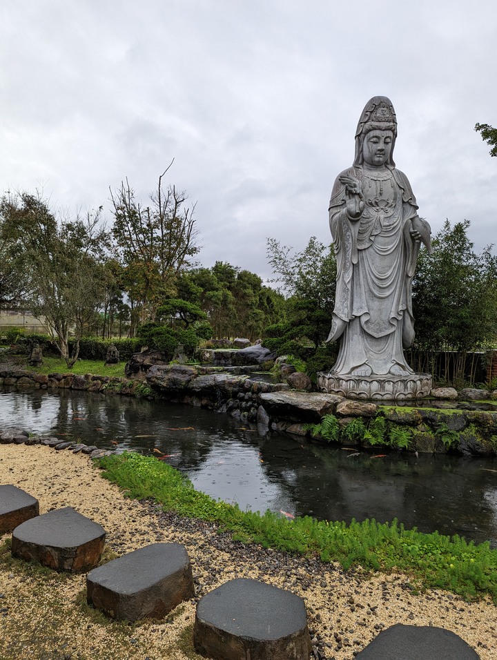 vivo X90 Pro+ 及 Google Pixel 7 Pro 宜蘭員山北后寺隨手拍