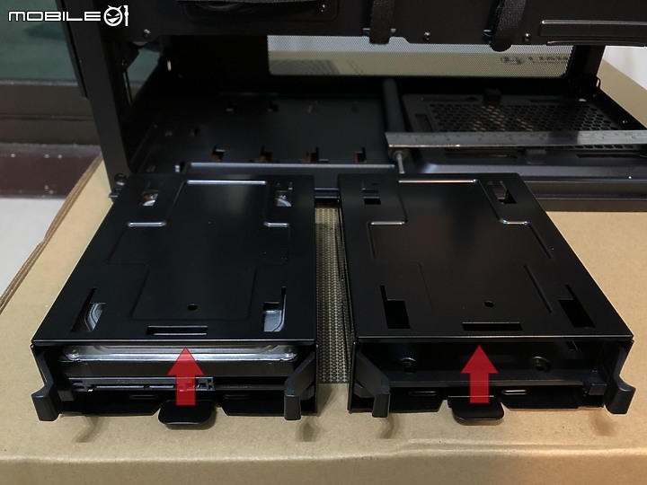 點我看大圖 可能是目前最無所不能的中塔機殼 聯力LIAN LI Lancool 216 開箱測試報告