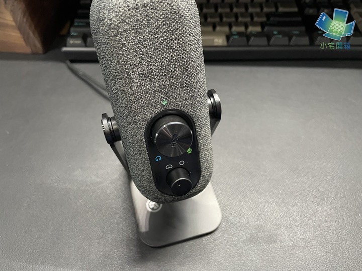 點我看大圖 【小宅開箱】好看實惠的多功能電容式麥克風 JLab Go Talk USB麥克風