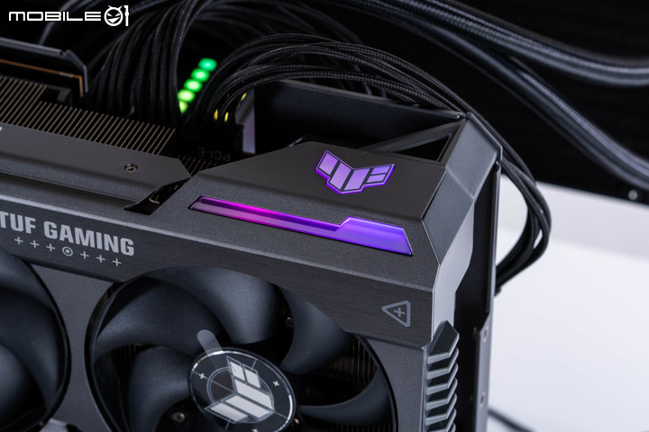 ASUS TUF RX 7900 XT O20G GAMING 顯示卡開箱實測 以嶄新設計迎接效能推升