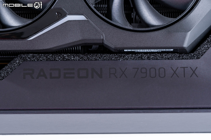 AMD Radeon RX 7900 XTX 顯示卡開箱實測 結合先進設計與玩家友善度的 CP 王者