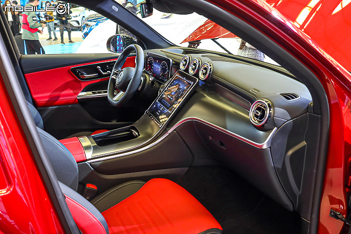 【採訪】Mercedes-Benz 第二代 GLC 雙車型 266、311萬元正式上市,科技、質感與實用面均有大進化!