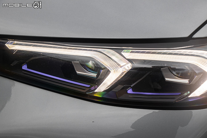 BMW M340i xDrive Touring 小改款試駕｜不同以往的新行頭，一如既往的好身手！