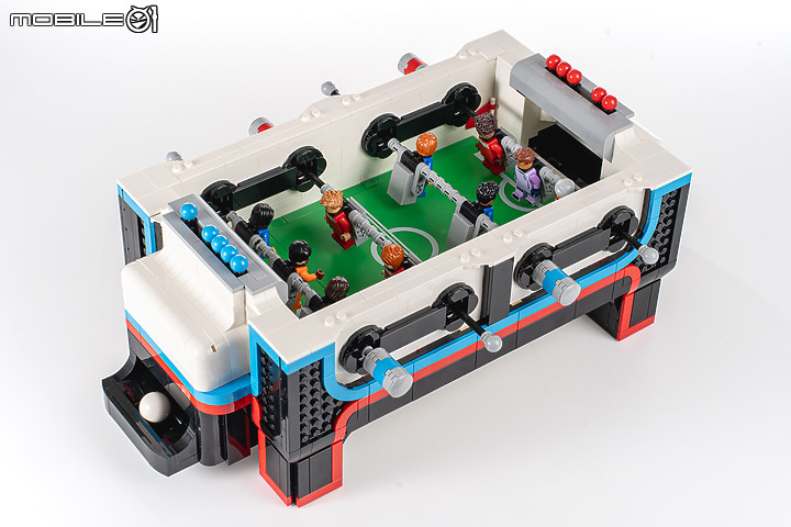 樂高LEGO Ideas 21337「手足球」｜經典自己組、樂享進球趣！