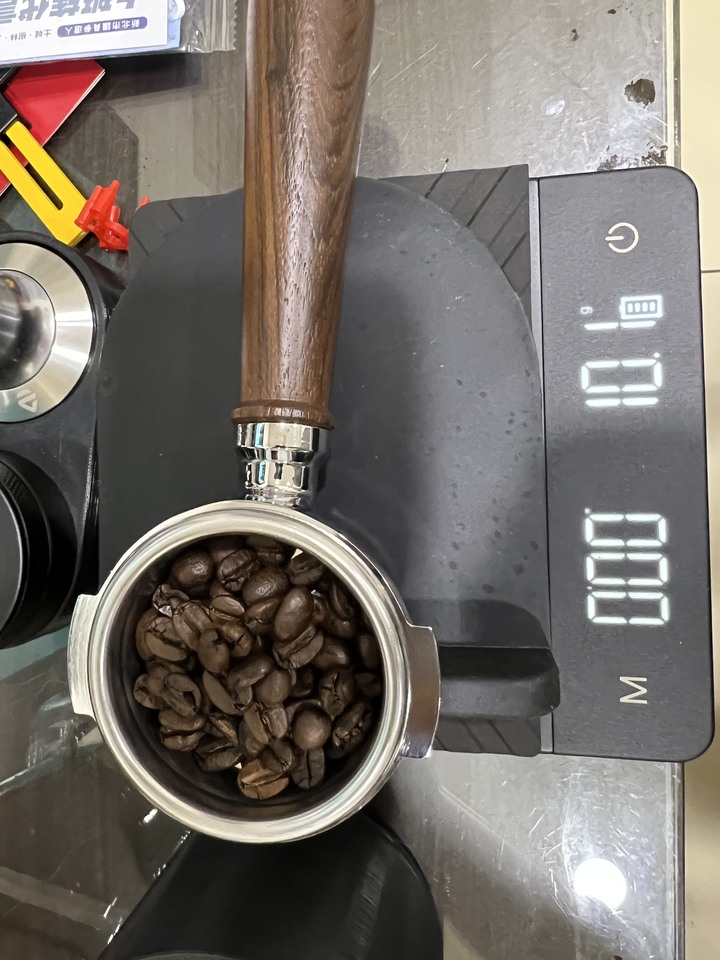 點我看大圖 Decent 58mm 10g 粉杯初體驗