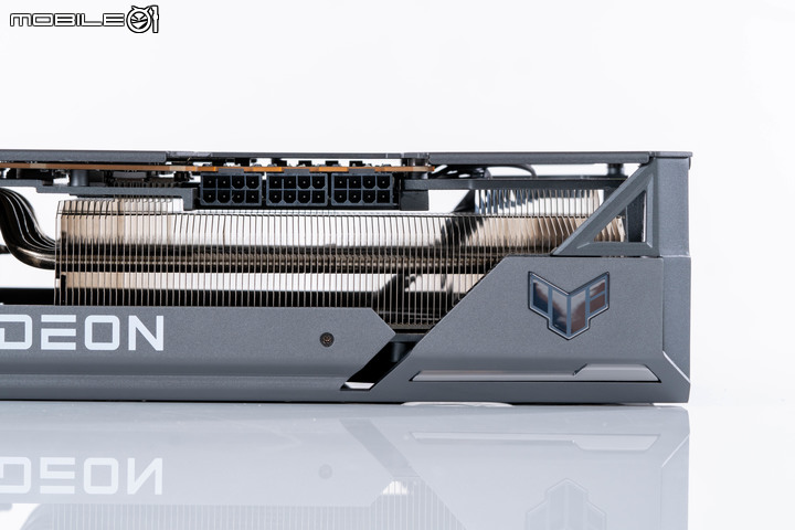 ASUS TUF RX 7900 XT O20G GAMING 顯示卡開箱實測 以嶄新設計迎接效能推升