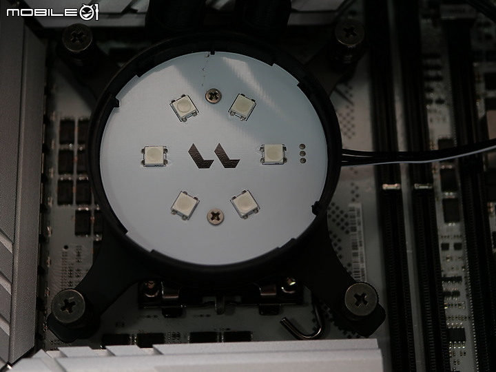 [開箱] Aspect RGB 風扇 FD Lumen S36 RGB v2