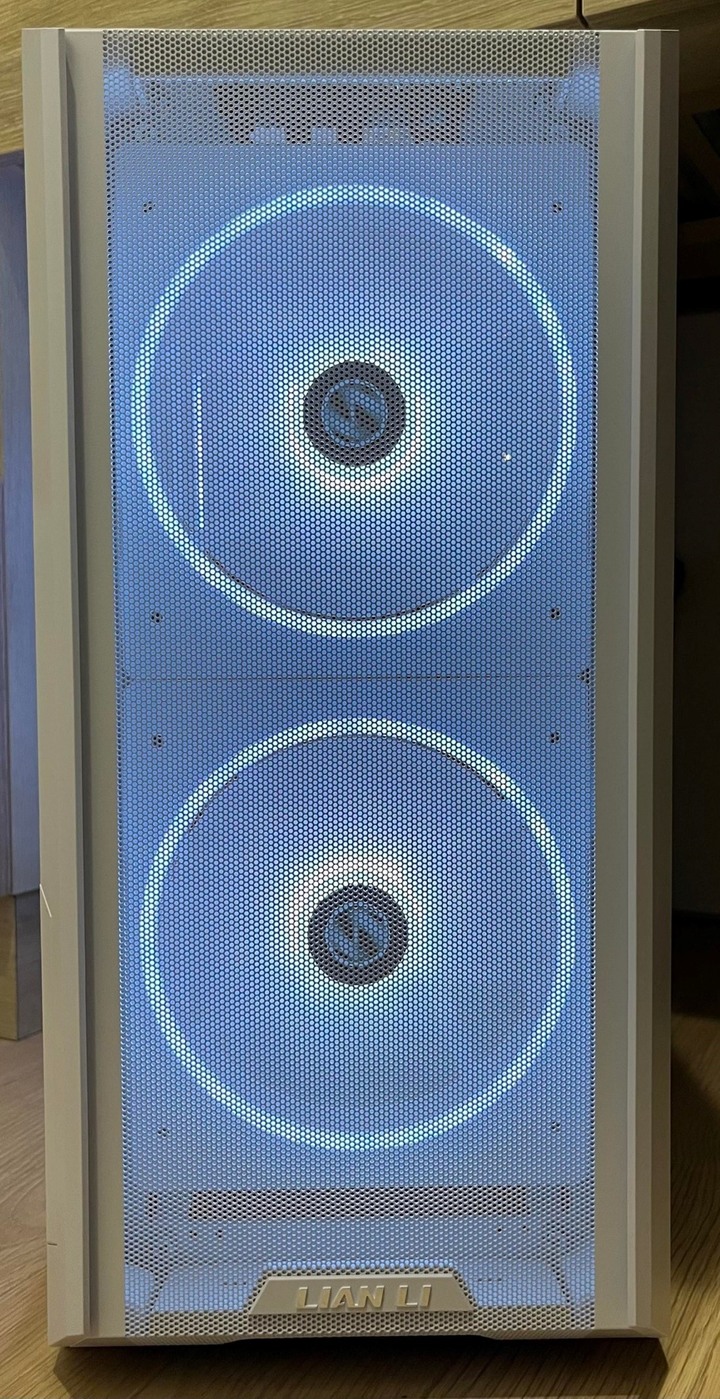 聯力Lian li的誠意之作Lancool 216,巧思滿滿的散熱猛獸 !