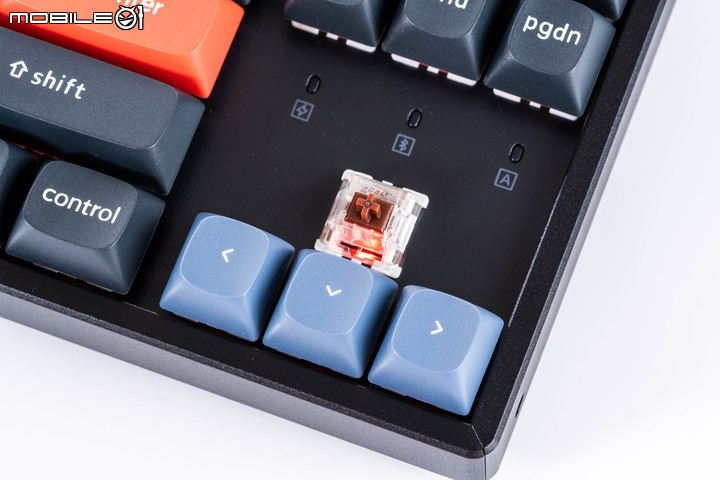 Keychron K8 Pro TKL 機械鍵盤開箱試用 以開源軟體賦予更多自訂功能的專業輸入工具