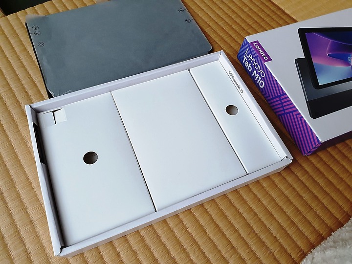<<輕鬆學習>> Lenovo Tab M10 (第三代)體驗心得分享<<愜意娛樂>>