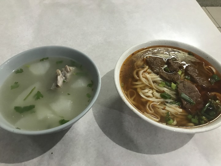 鄒鄒週週環島--車小志氣高小雲豹之死人骨頭秘徑