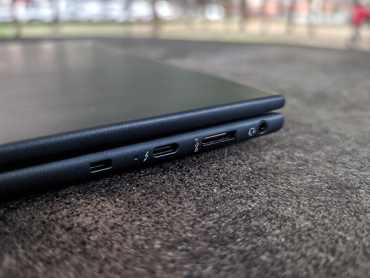HP Elite Dragonfly G3 高續航力、高效能、 超輕薄的 3:2 完美商務型筆記型電腦
