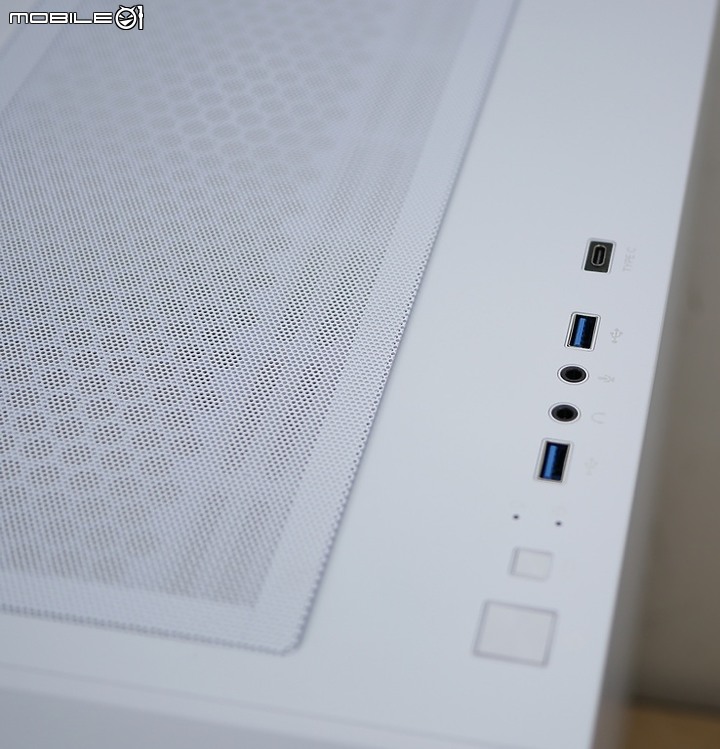 點我看大圖 灰白 X 網設計 Antec DP505 WHITE 中塔機殼開箱