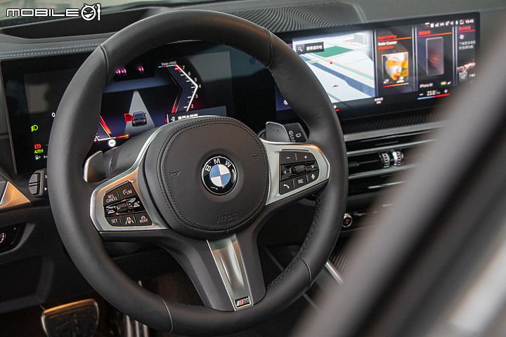 BMW M340i xDrive Touring 小改款試駕｜不同以往的新行頭，一如既往的好身手！
