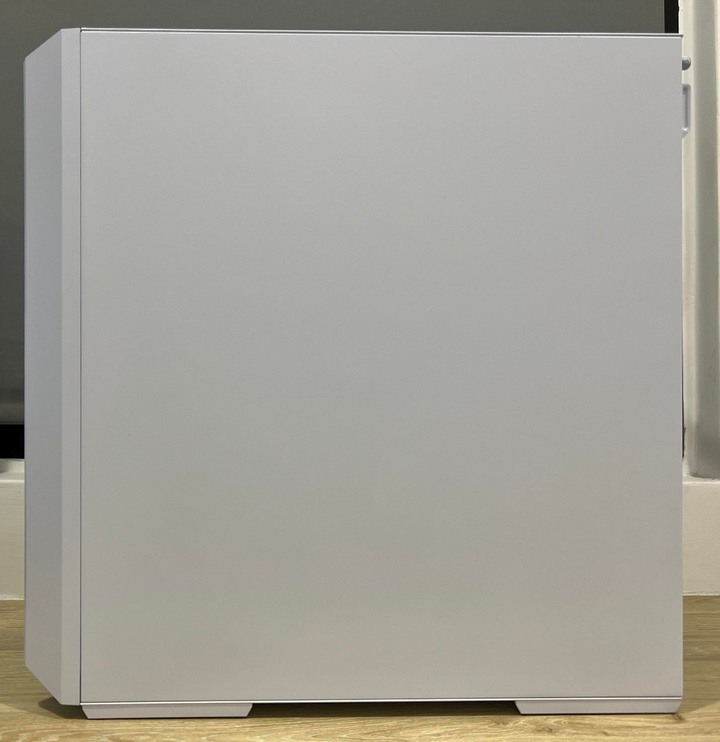 聯力Lian li的誠意之作Lancool 216,巧思滿滿的散熱猛獸 !