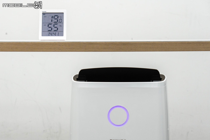 PHILIPS 飛利浦 DE3203 除濕機實測 以 30 分鐘快速除濕性能還你乾爽舒適