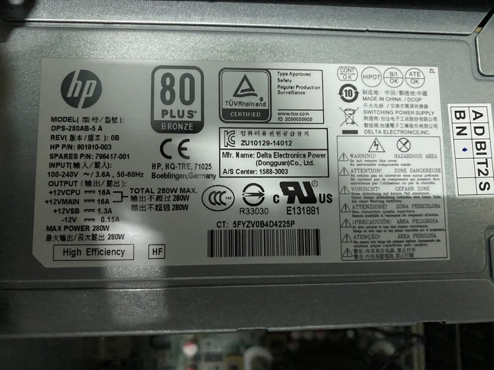 要裝顯卡換500W的電源供應器