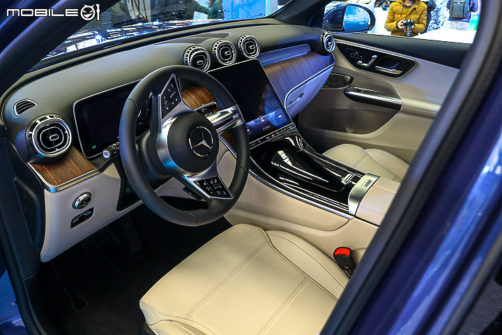 【採訪】Mercedes-Benz 第二代 GLC 雙車型 266、311萬元正式上市,科技、質感與實用面均有大進化!