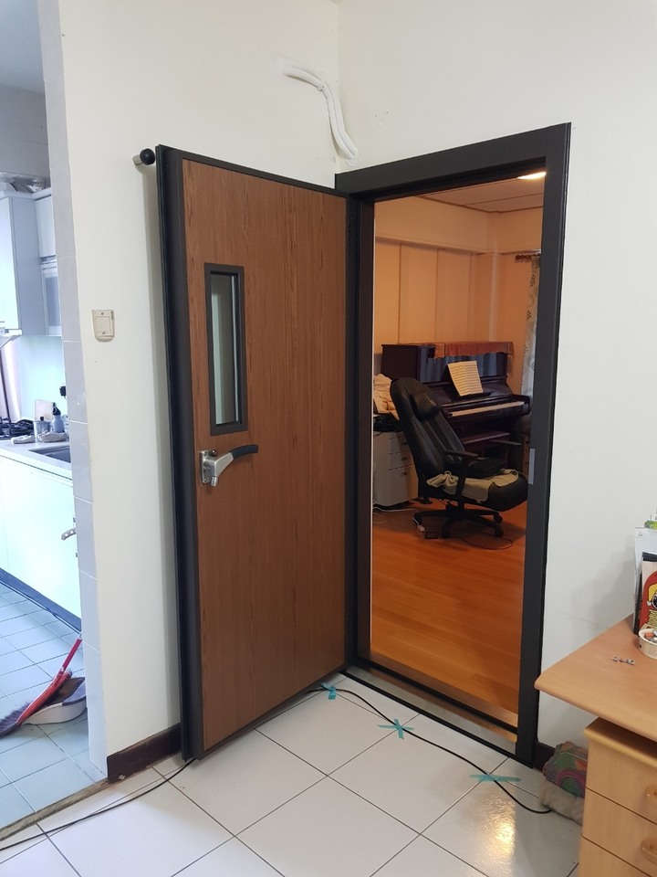 小提琴家練琴室之藍鯨隔音門安裝日記