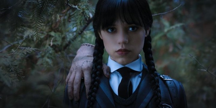 紅遍全球的殭屍舞!! Netflix《Wednesday》星期三,Jenna Ortega 再創傲人風潮!!!