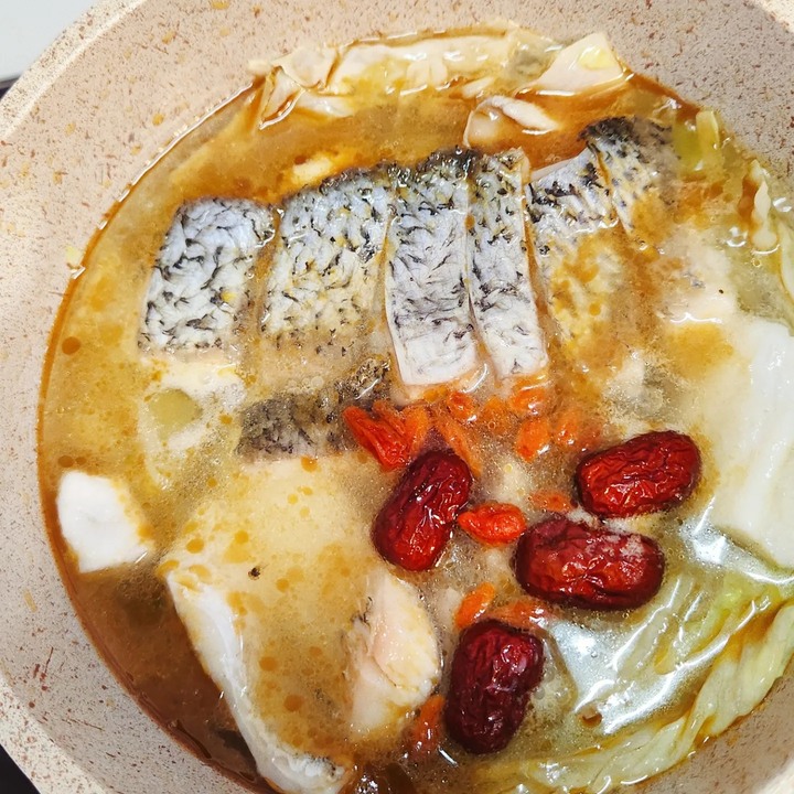 麻油鱸魚麵線