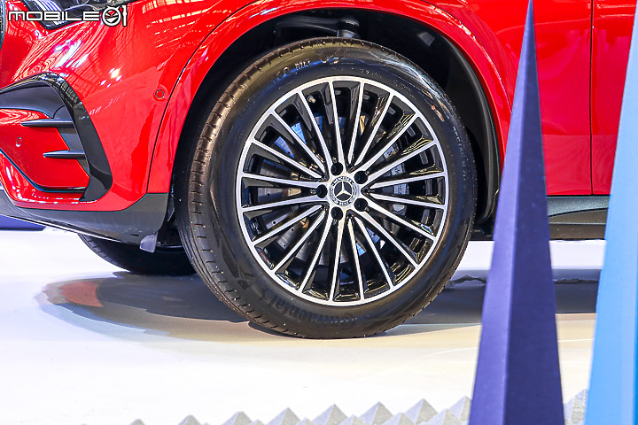 【採訪】Mercedes-Benz 第二代 GLC 雙車型 266、311萬元正式上市,科技、質感與實用面均有大進化!