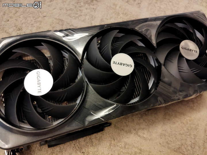 簡單分享RTX 4080 16GB Gaming OC開箱！