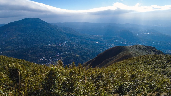 【小百岳】二子坪步道、大屯山主峰、鞍部登山口O型路線