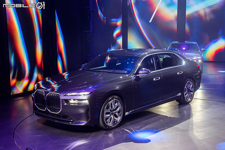 【採訪】BMW 7系列大改款正式抵台,燃油488萬元、純電655萬元同步開賣!