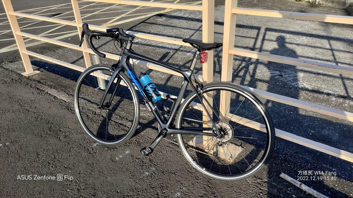 Giant TCR Advanced 2 KOM 2022 簡易小開箱