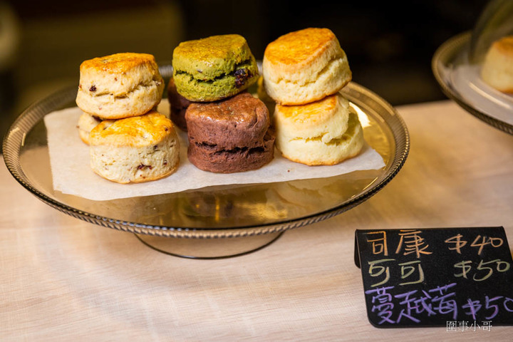 桃園八德美食下午茶-FIH Café 幸蘊坊，有美味的手工甜點，輕食好喝的咖啡，更有精緻的各式調酒！把所有美好的事物全都裝進來的一間美好小店。不過大家要記得開車不喝酒喝酒不開車～飲酒過量有害健康唷