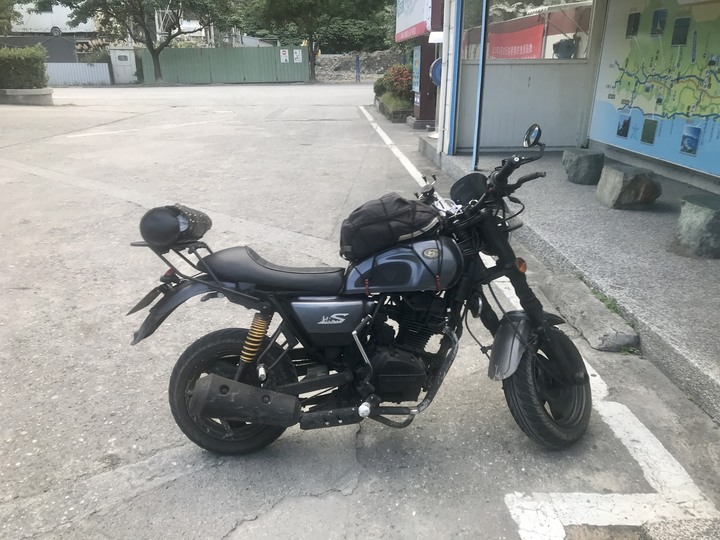 鄒鄒週週環島--車小志氣高小雲豹之死人骨頭秘徑