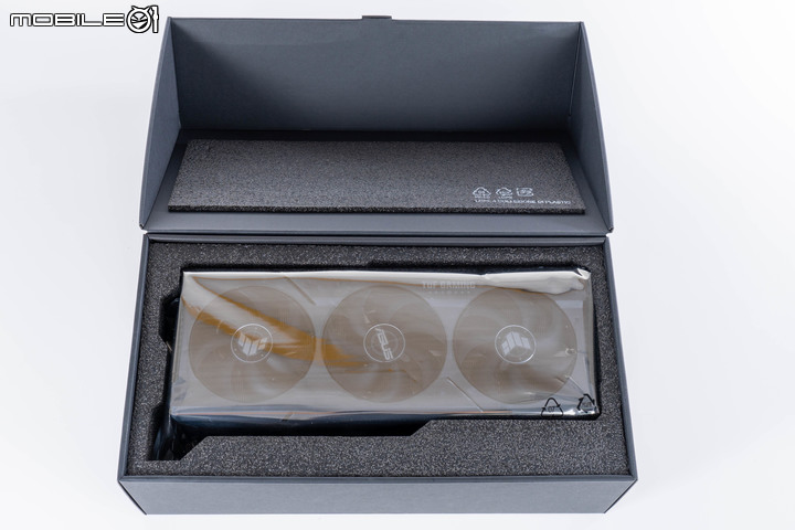 ASUS TUF RX 7900 XT O20G GAMING 顯示卡開箱實測 以嶄新設計迎接效能推升