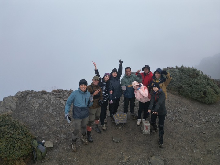 我是海龜,您登山會瘦嗎? 我的2022年團體登山全紀錄。(#芹仁PlayWhat)
