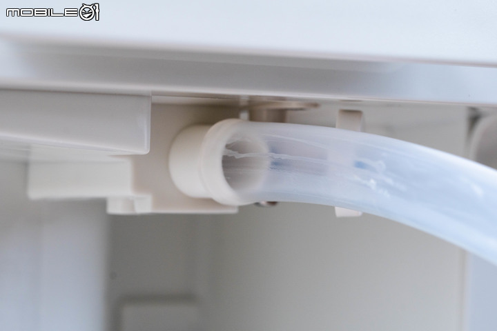 PHILIPS 飛利浦 DE3203 除濕機實測 以 30 分鐘快速除濕性能還你乾爽舒適