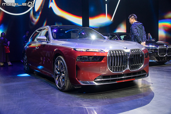 【採訪】BMW 7系列大改款正式抵台，燃油488萬元、純電655萬元同步開賣！